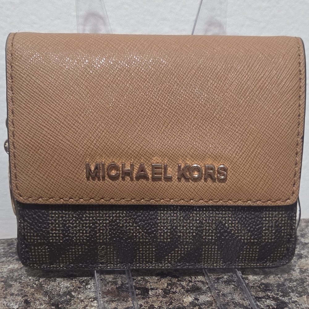 Michael Kors Tan and Brown Wallet